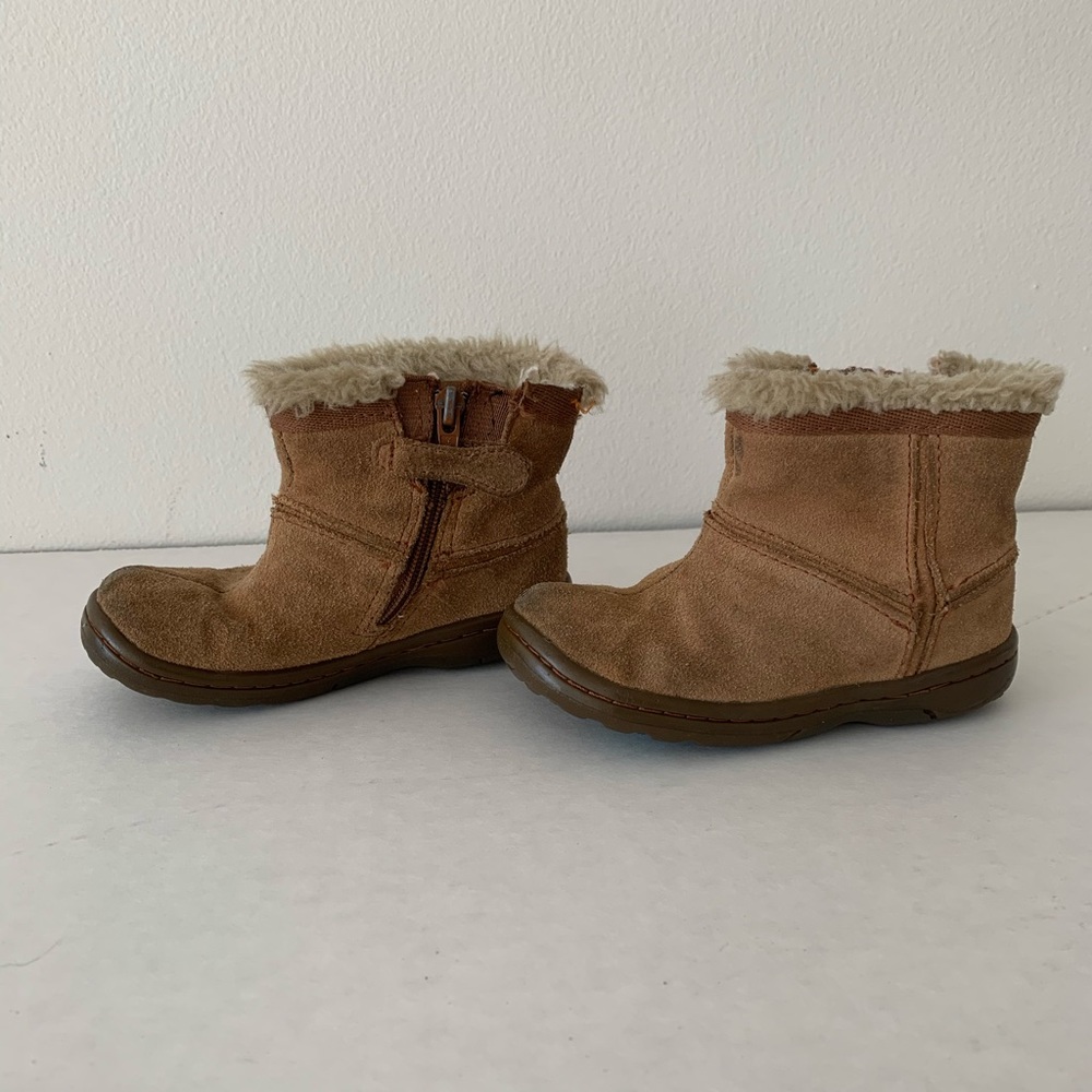 Stride Rite girls brown boots, size 7W